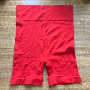 Loft // XS/S Red Under the Dress Shorts